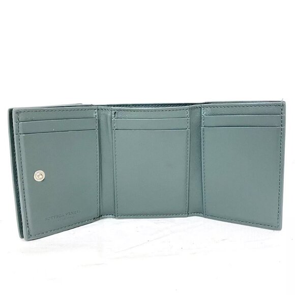 Auth BOTTEGA VENETA Maxi Intrecciato - Light Green Leather authentic - Picture 8 of 9